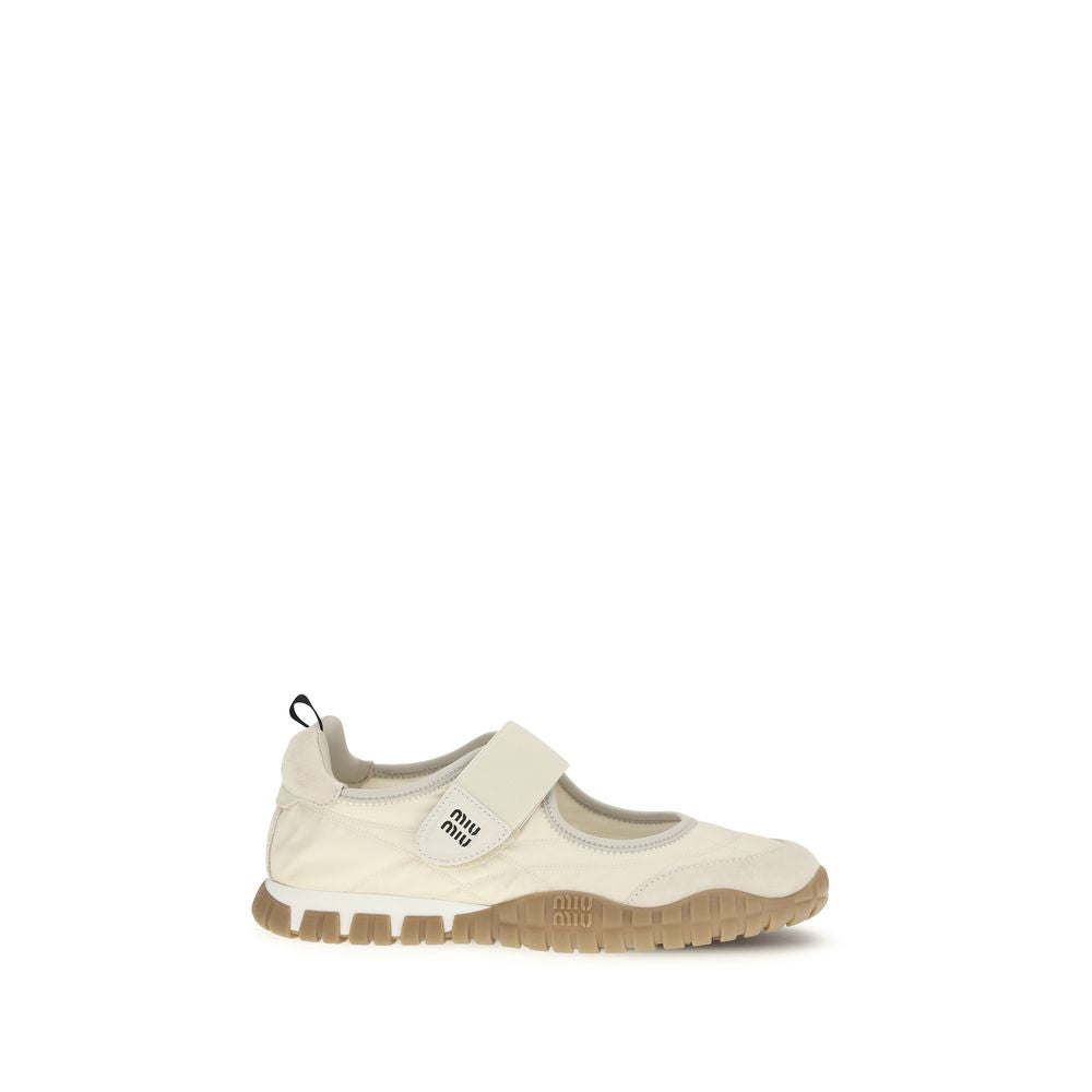 Miu Miu — Ballerines Tyre en polyamide recyclé beige
