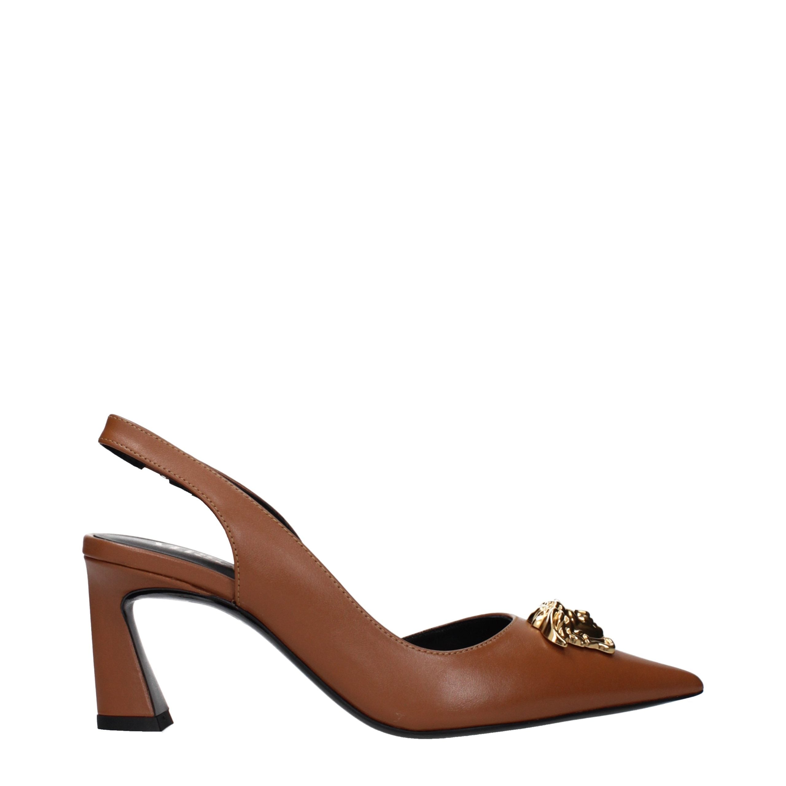 Versace – Sandales en cuir brun avec détail signature