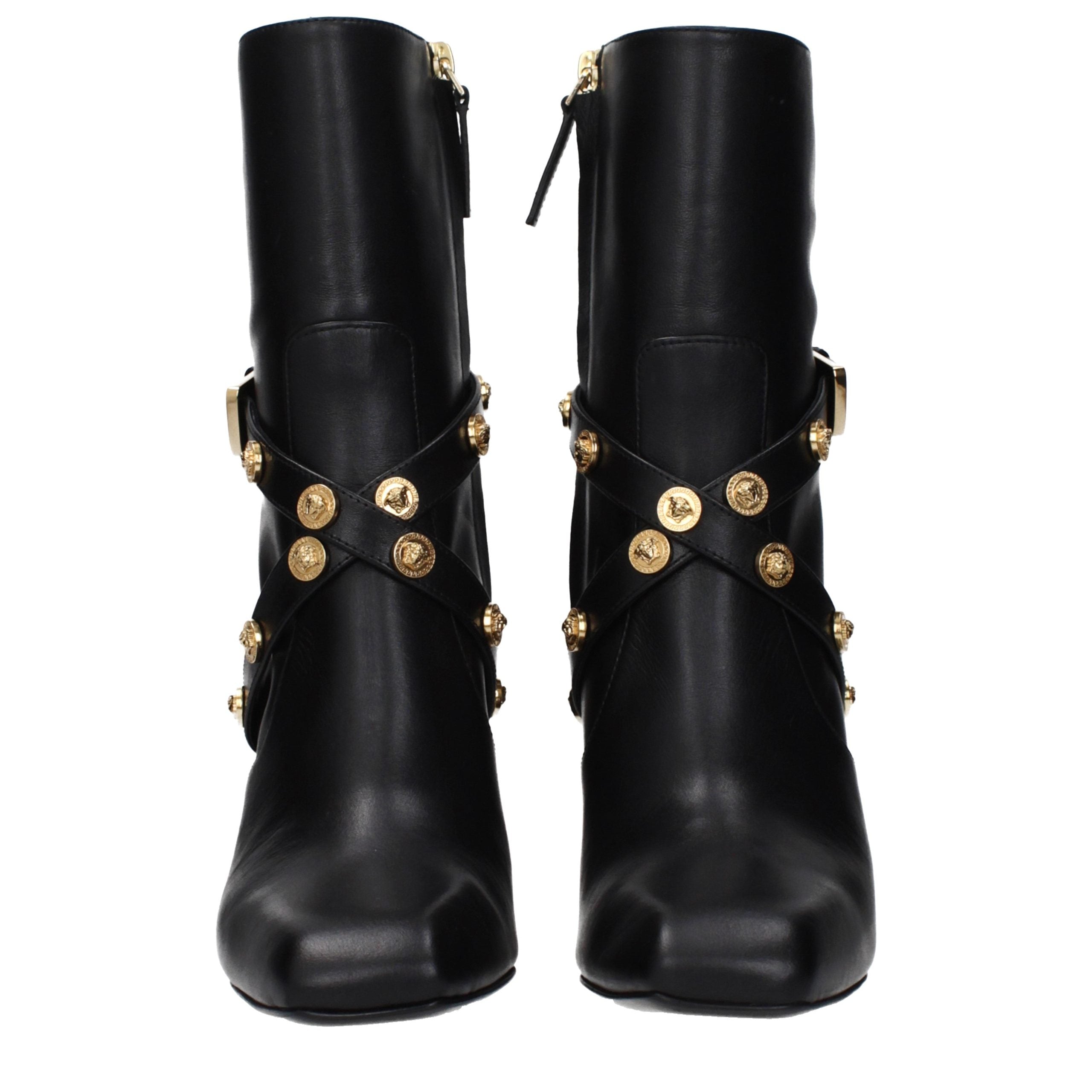 Versace – Bottines en cuir noir à talon haut et bout carré