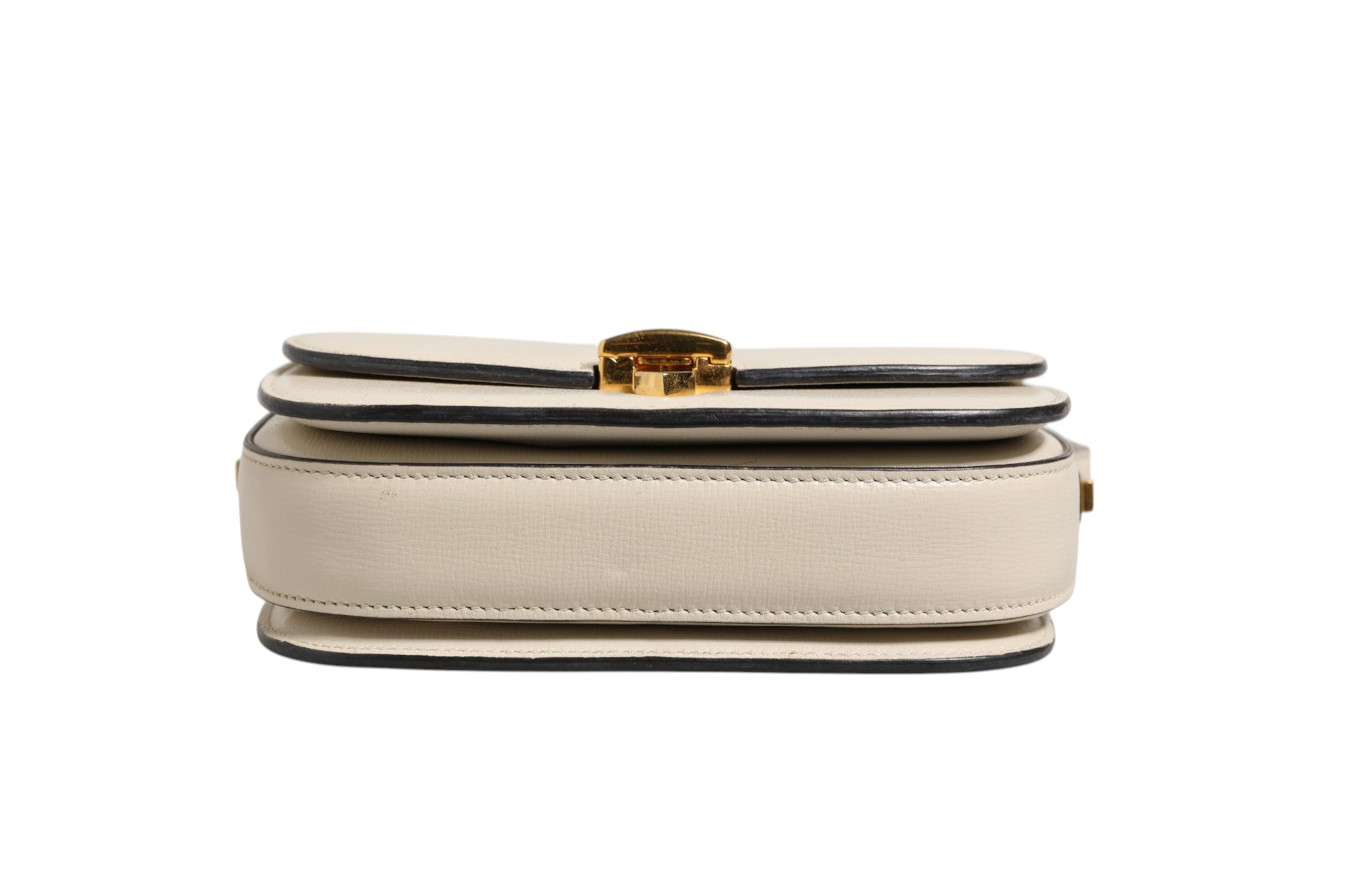 Gucci – Sac seau GG Marmont en cuir matelassé chevron