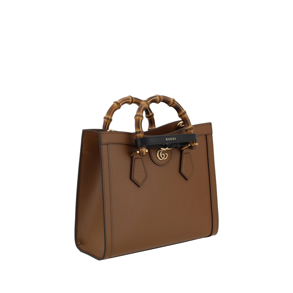 Gucci – Sac à main Diana en cuir de veau avec poignées bambou
