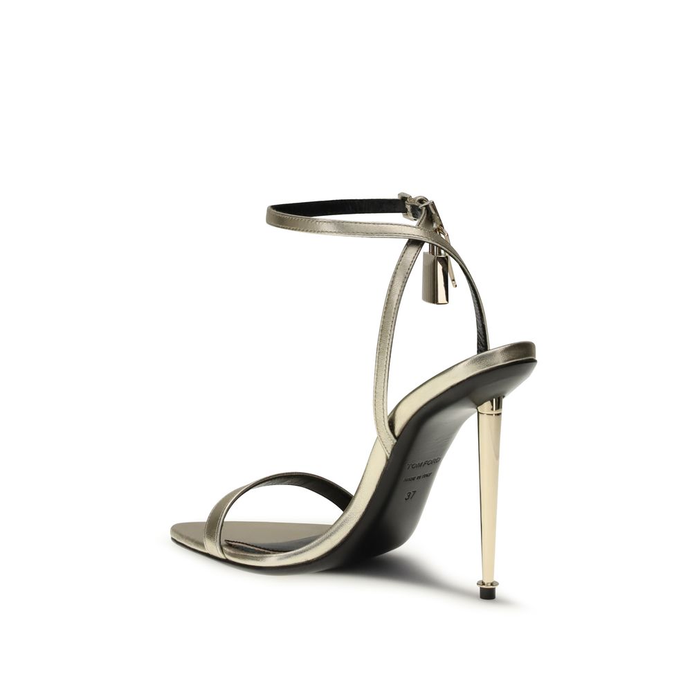 Tom Ford – Escarpins en cuir verni avec bride cheville