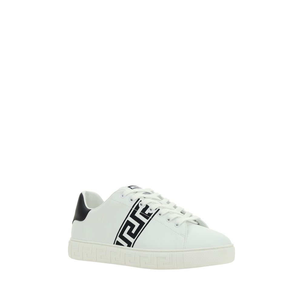 Versace — Sneakers basses blanches en cuir avec motif Greca