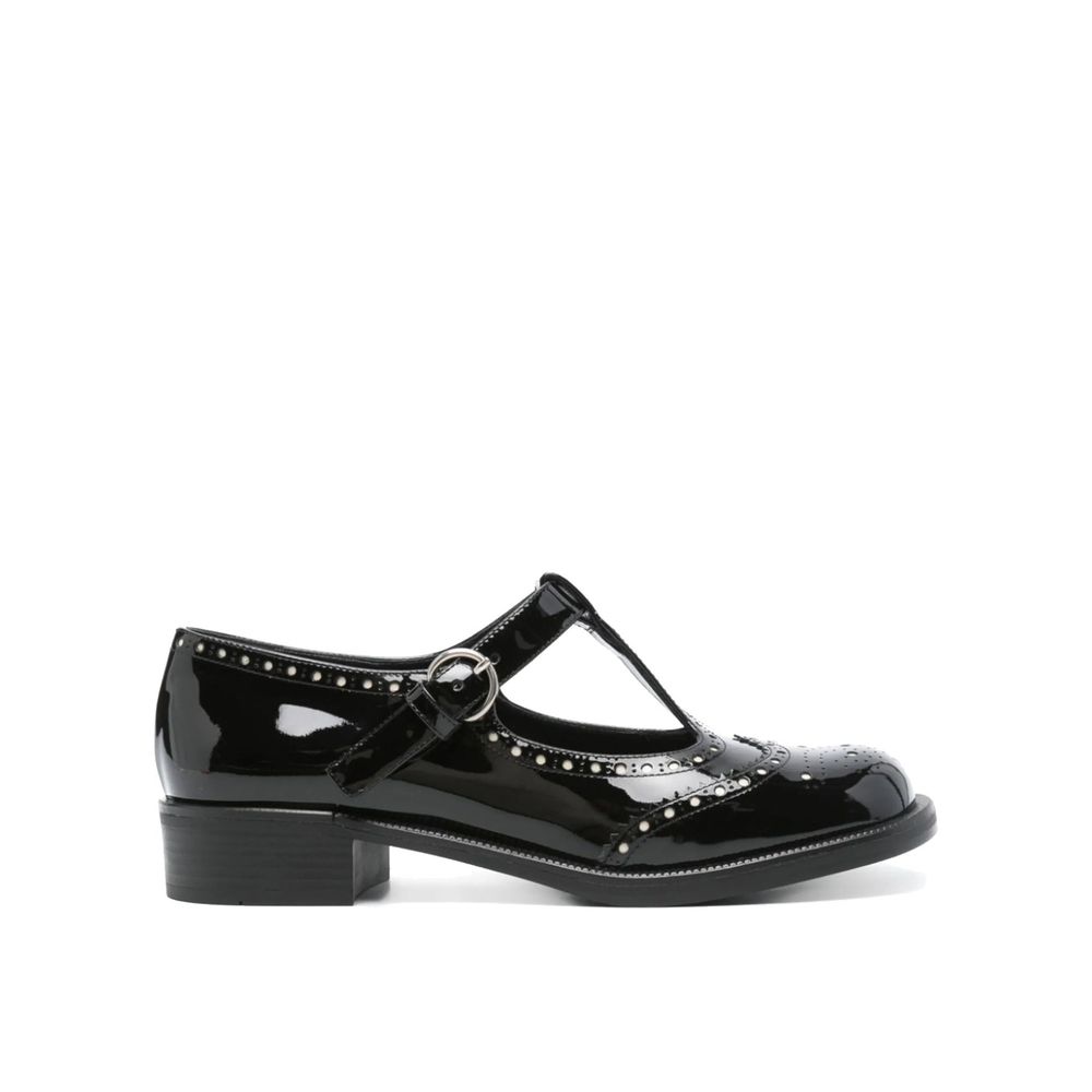 Miu Miu — Ballerines en cuir de veau verni avec détails ajourés