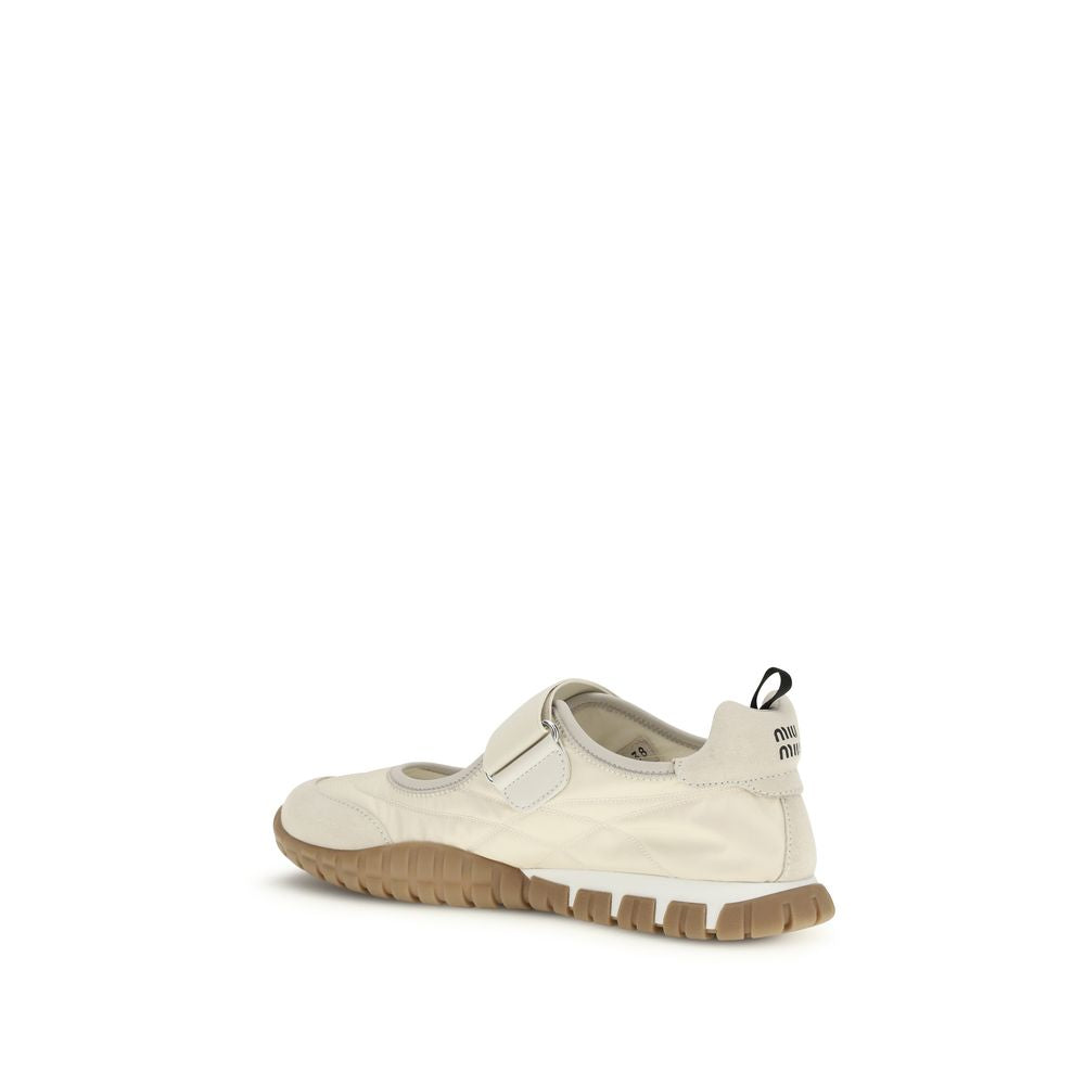 Miu Miu — Ballerines Tyre en polyamide recyclé beige