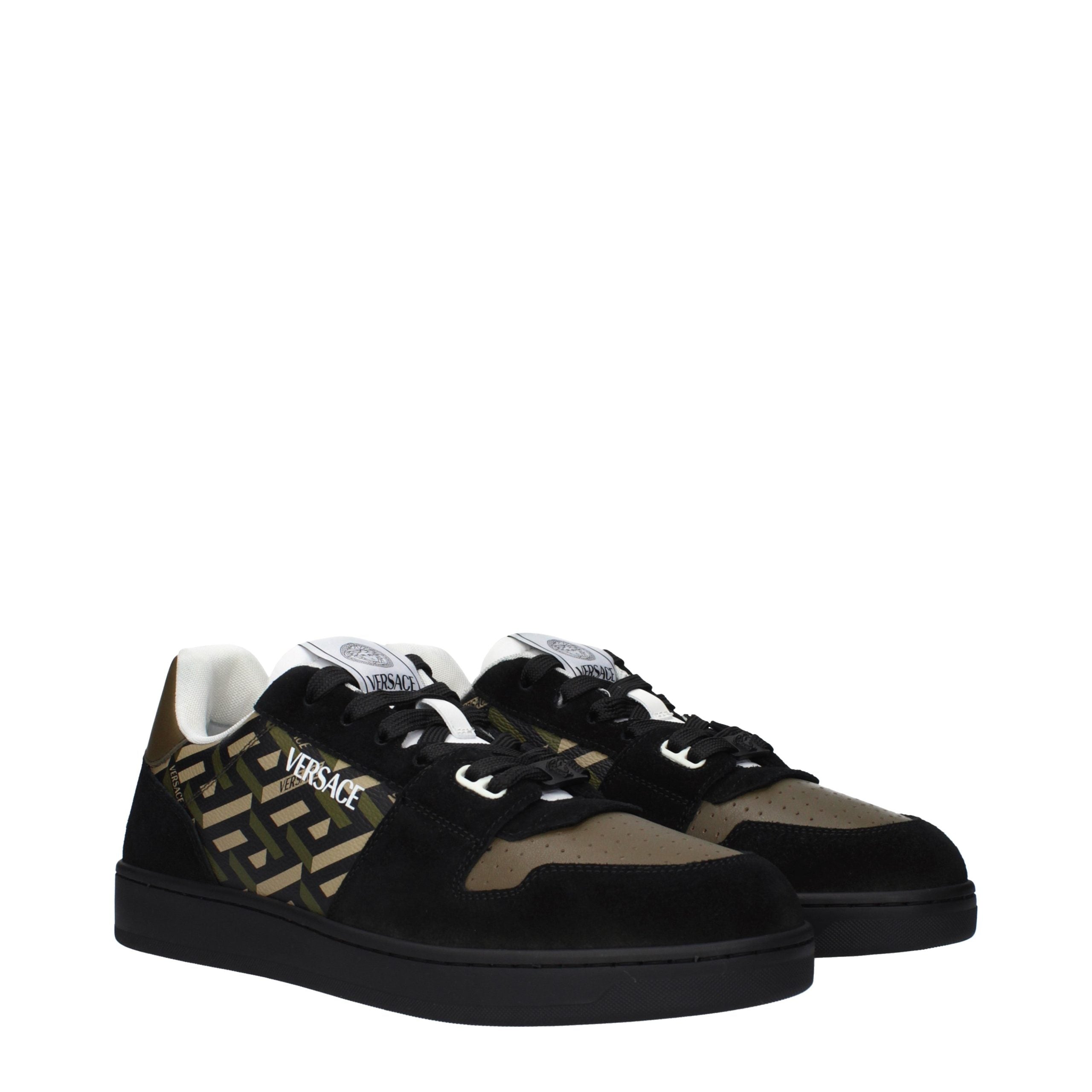 Versace — Sneakers basses vertes en tissu avec logos signature