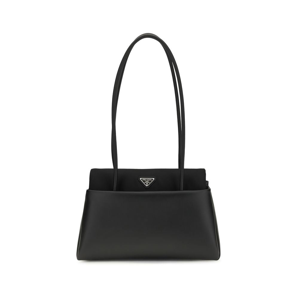 Prada – Sac porté épaule en cuir avec logo triangle émaillé