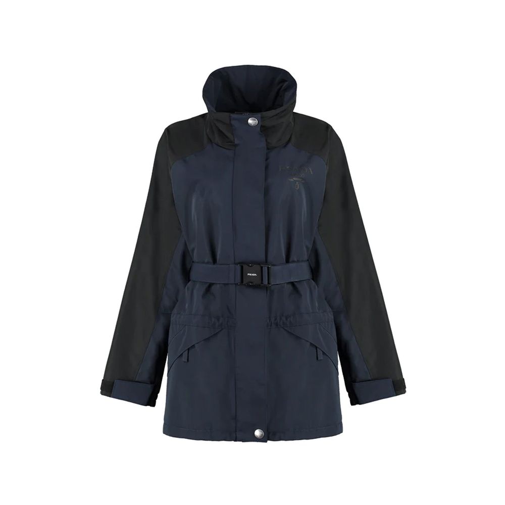 Prada – Veste ceinturée avec logo en relief