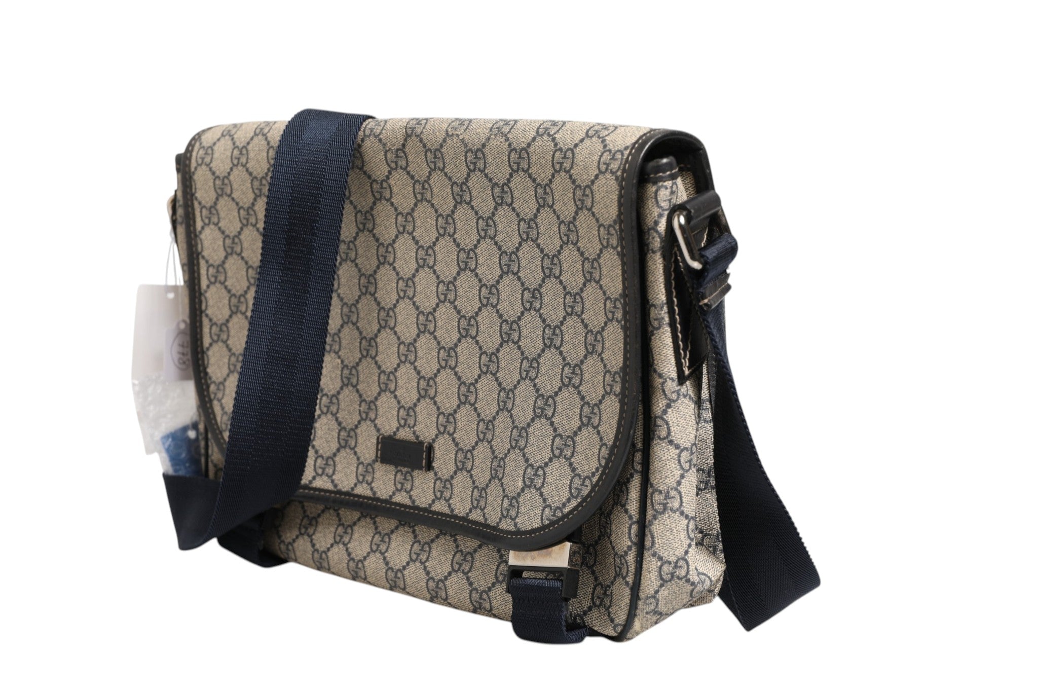 Gucci – Sac messenger GG Supreme en toile