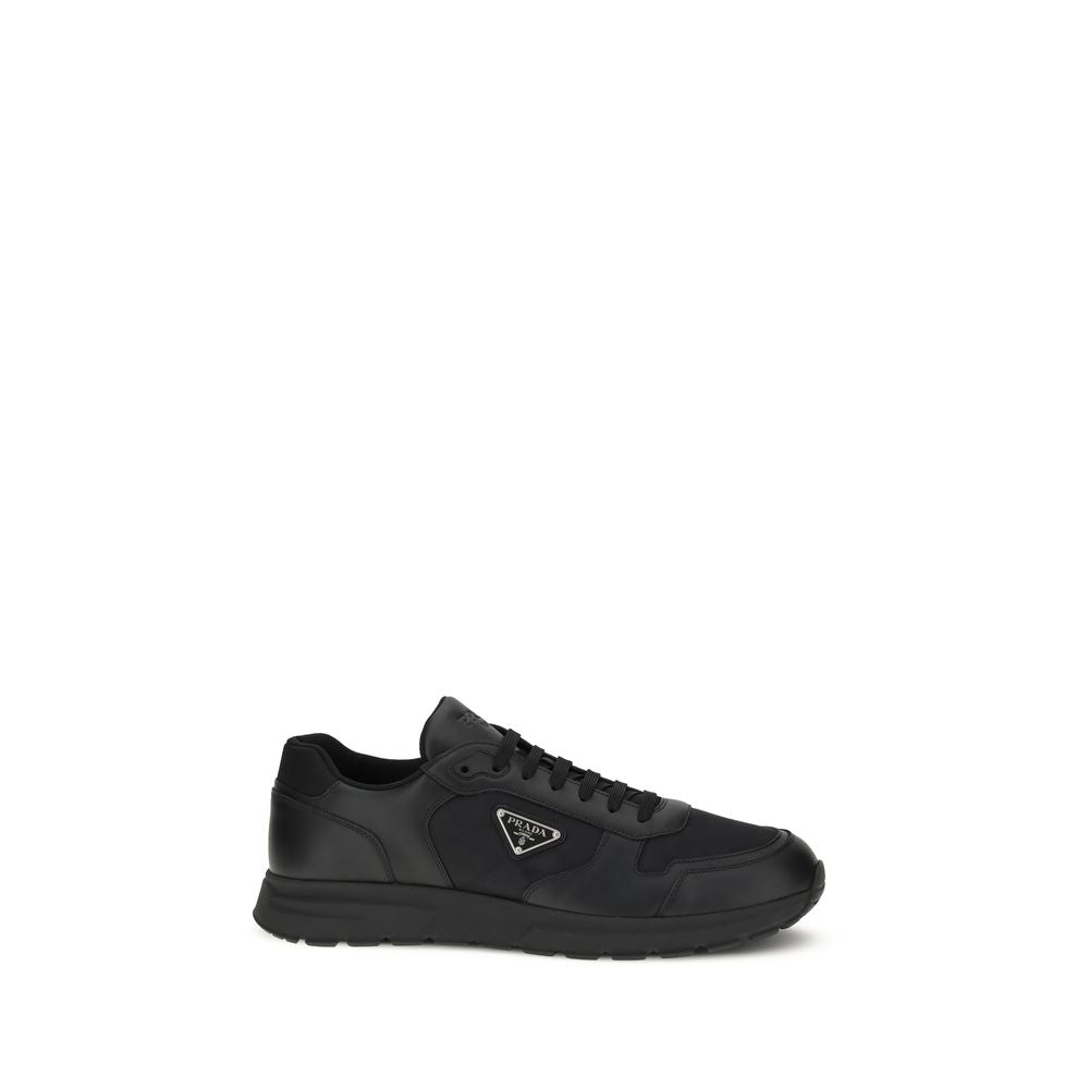 Prada – Sneakers en Re-Nylon et cuir avec logo triangle