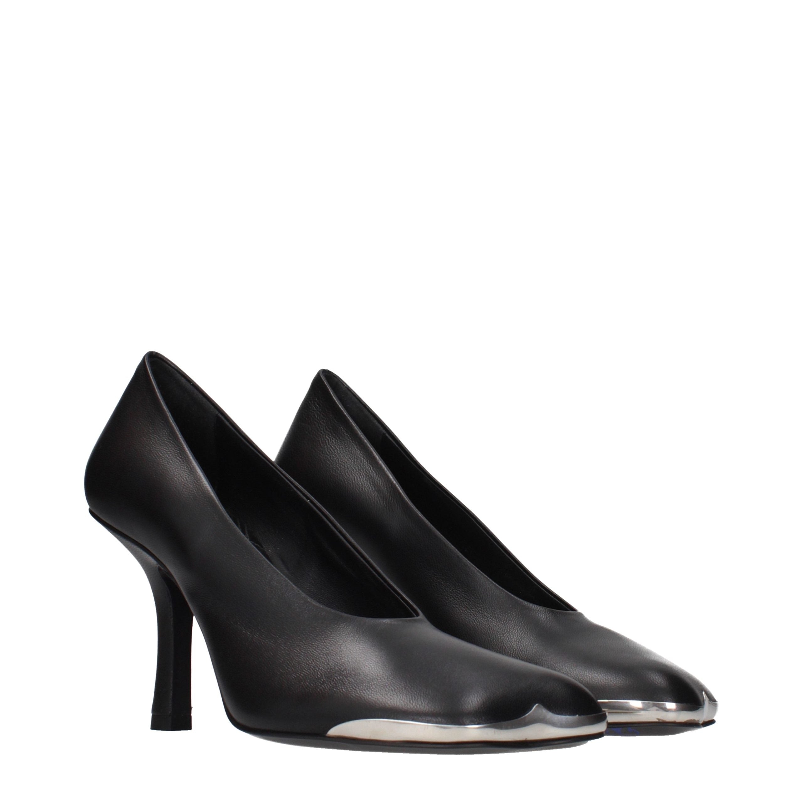 Burberry – Escarpins en cuir noir