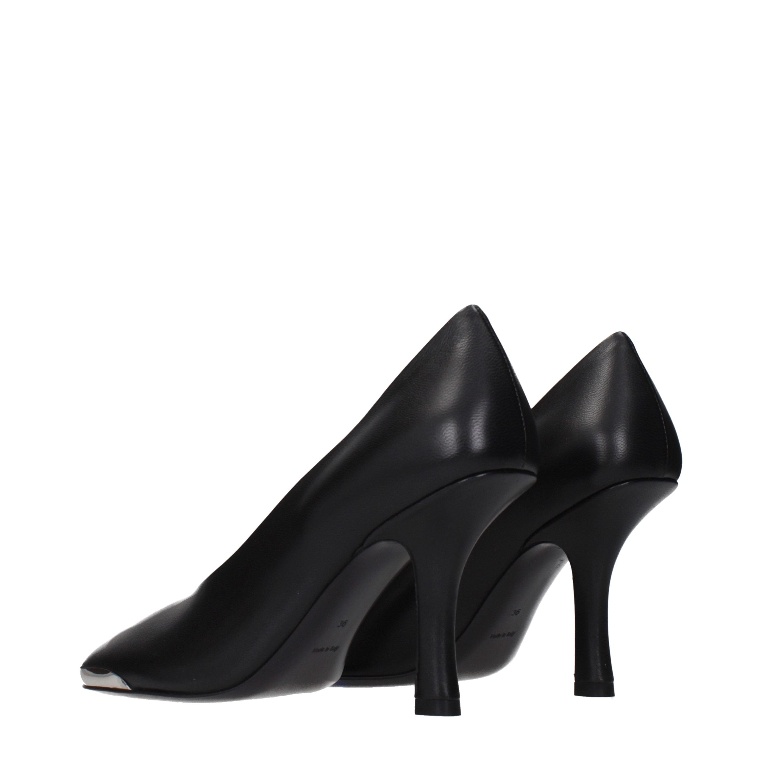 Burberry – Escarpins en cuir noir