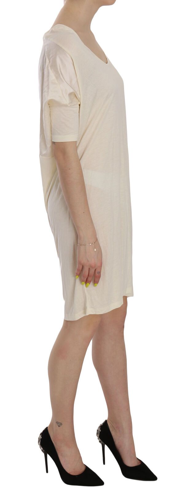 Cream Round Neck Knee Length Dress