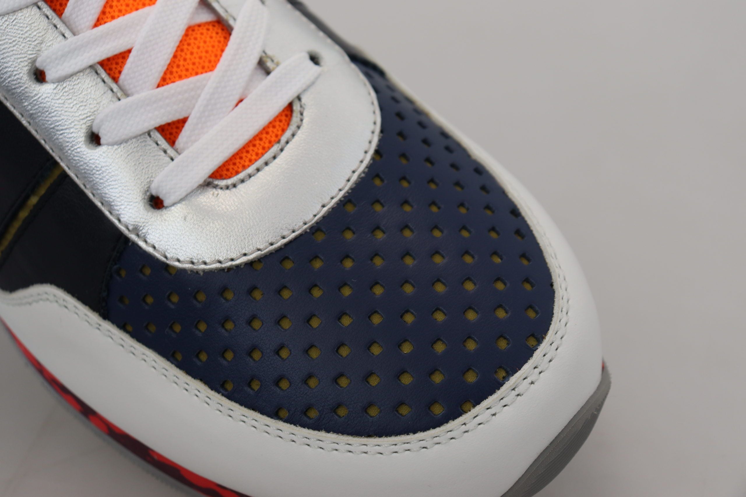 Baskets basses de sport en cuir multicolore