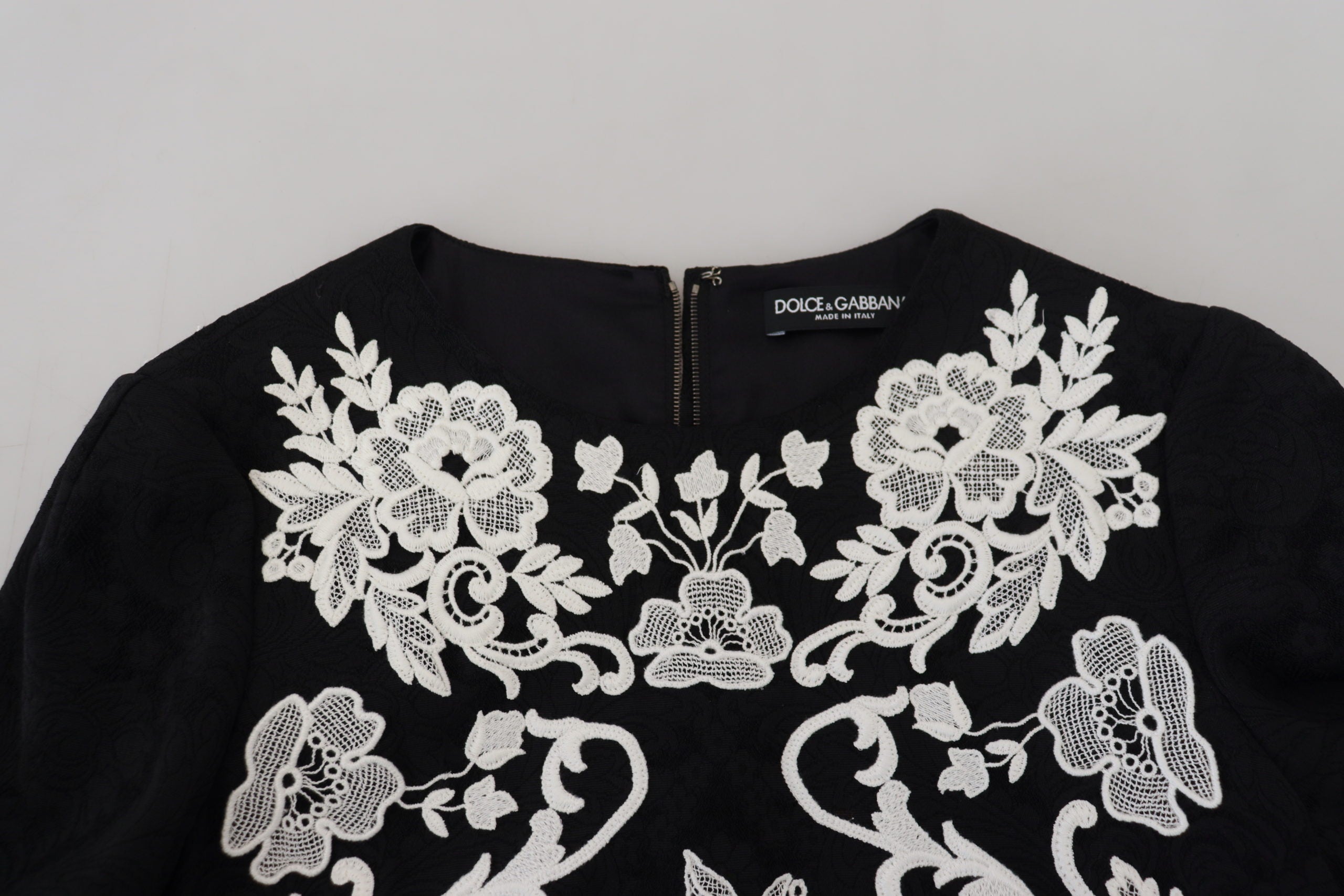 Robe Dolce & Gabbana Mini Noire Évasée avec Dentelle